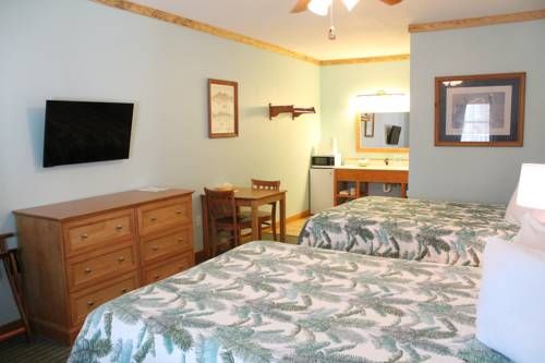Pelican Bay Resort