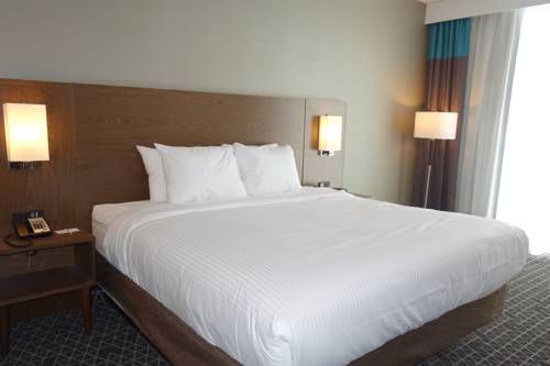 Park Inn by Radisson Brampton, ON