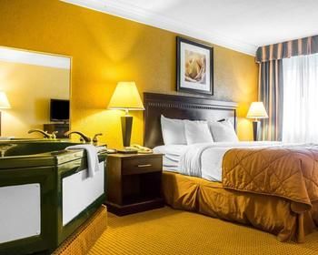 Quality Inn and Suites Fairgrounds - Syracuse