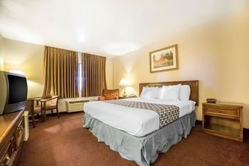 Econo Lodge Inn and Suites Sandy