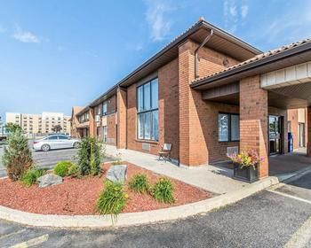 Comfort Inn East