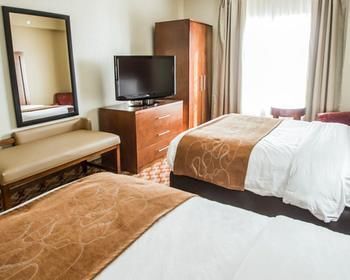 Comfort Suites Downtown