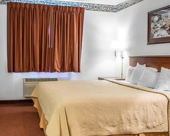 Quality Inn & Suites Brooks