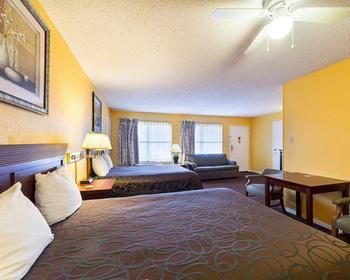 Econo Lodge Inn & Suites Fulton - Rockport