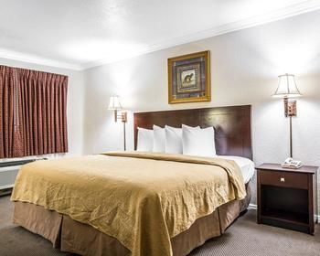 Quality Inn & Suites Thousand Oaks - US101
