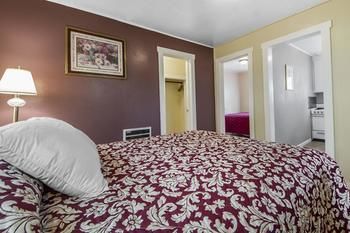 Skylark Shores Resort