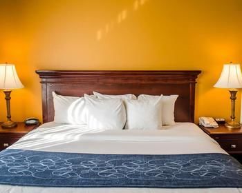 Comfort Suites Niceville Near Eglin Air Force Base