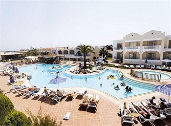 Pelagos Suites Hotel & Spa