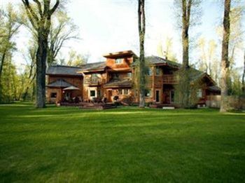 Outdoor Pictures 19