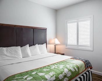 Island Inn & Suites, Ascend Hotel Collection