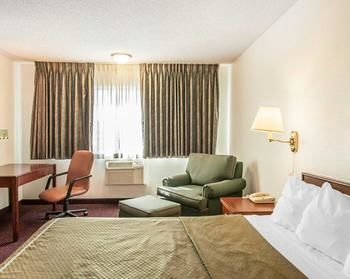 Rodeway Inn & Suites Hwy 217 & 26 W