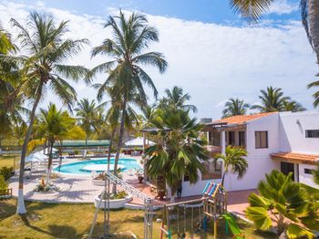 Palmarito Beach Hotel