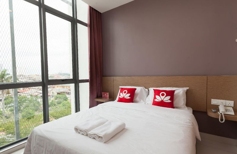 ZEN Rooms Harbour Hotel