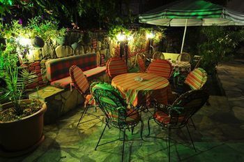 Outdoor Pictures 21