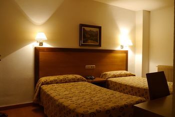 Hotel Torrezaf