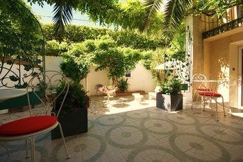 Outdoor Pictures 24