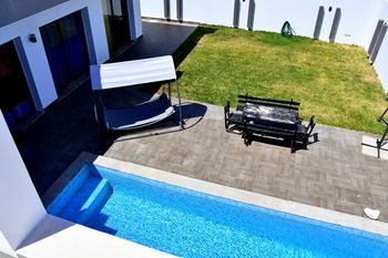 Limo's House