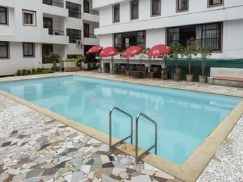 OYO 878 Hotel Sunkissed Plaza