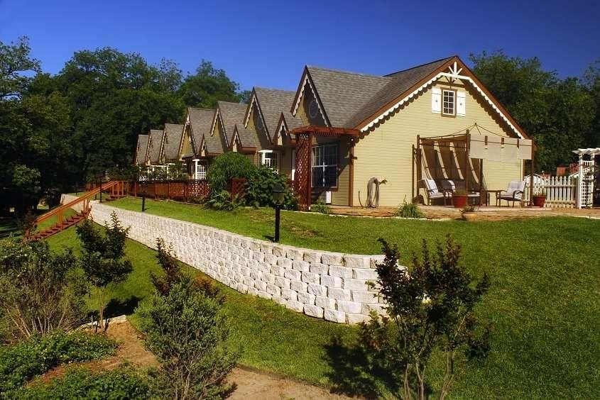 Outdoor Pictures 24