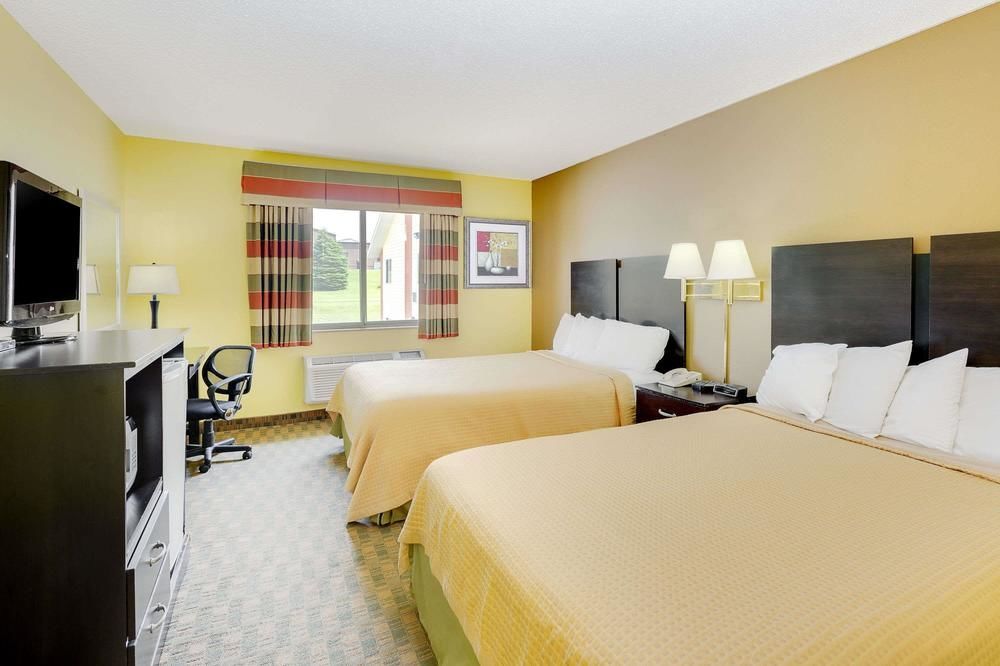 Days Inn by Wyndham Yankton SD