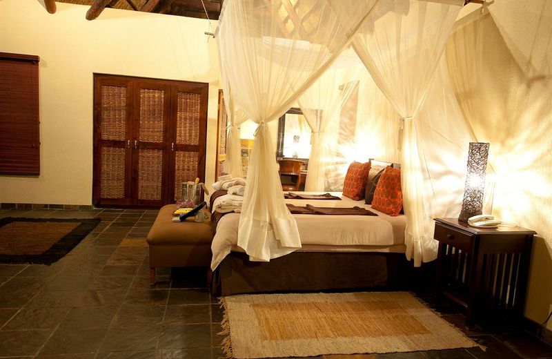 Thornybush Jackalberry Lodge