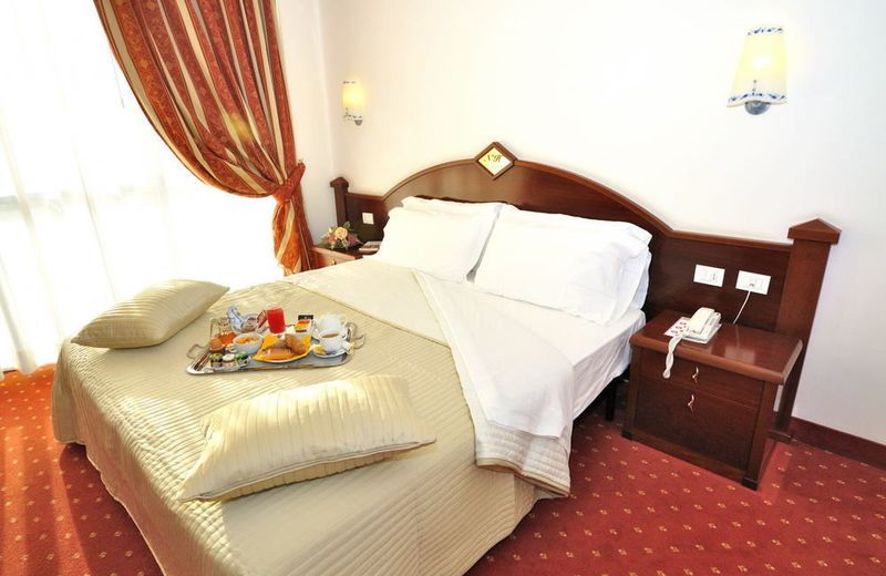 Noventa Hotel