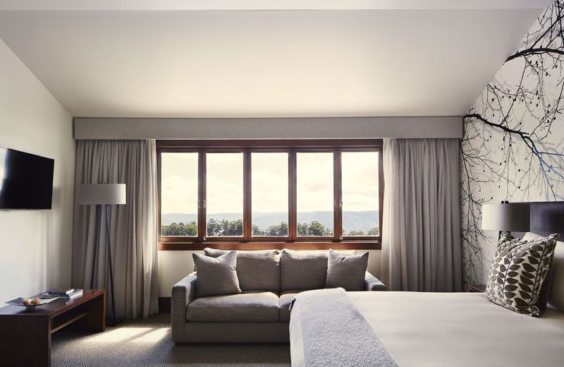 Spicers Peak Lodge