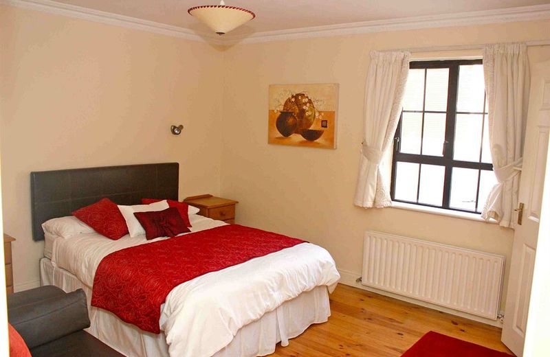 Pearse Road Rooms -room only-