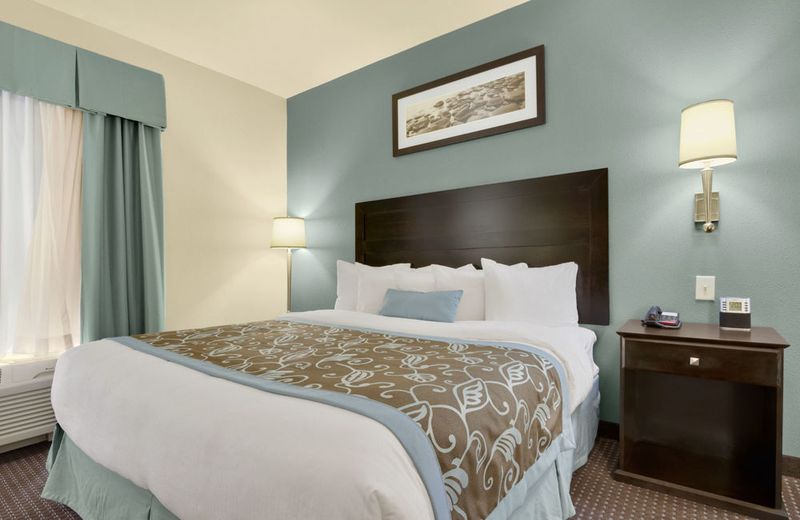 Holiday Inn Express - Gulfport Beach, an IHG Hotel