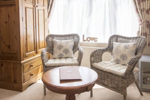 Forest Side Guesthouse