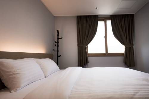 Residence Hotel i