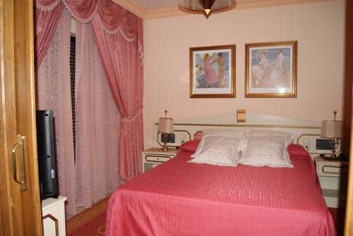Hotel Reina Victoria