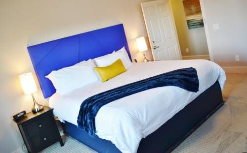 Regatta Inn - Adults Only