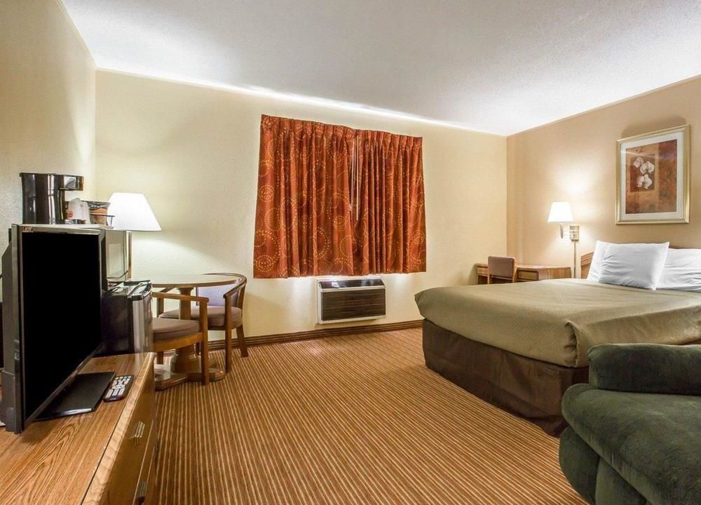Econo Lodge Massena Hwy 37