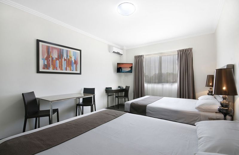 Value Suites Penrith