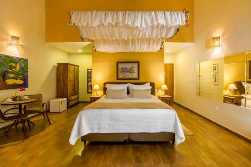 Hotel Mil Flores