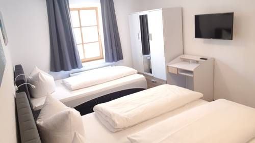 Garni City Hotel