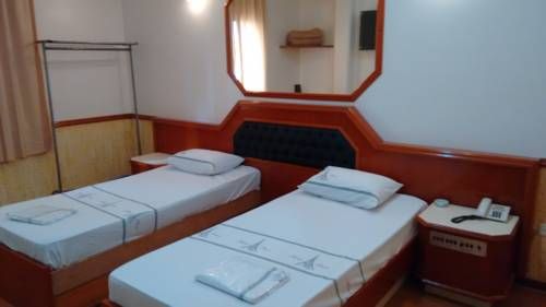 Hotel Paris