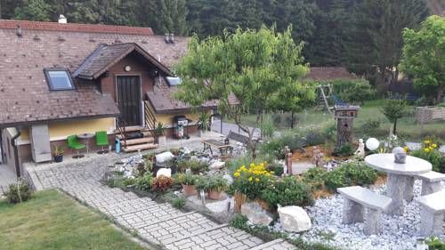 Outdoor Pictures 22