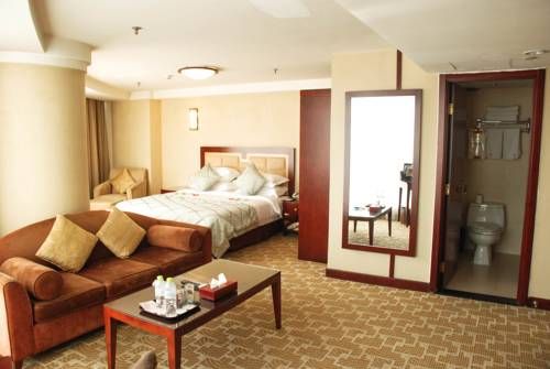 Rizhao Junlin Tianxia Hotel