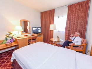 Hotel Image 2