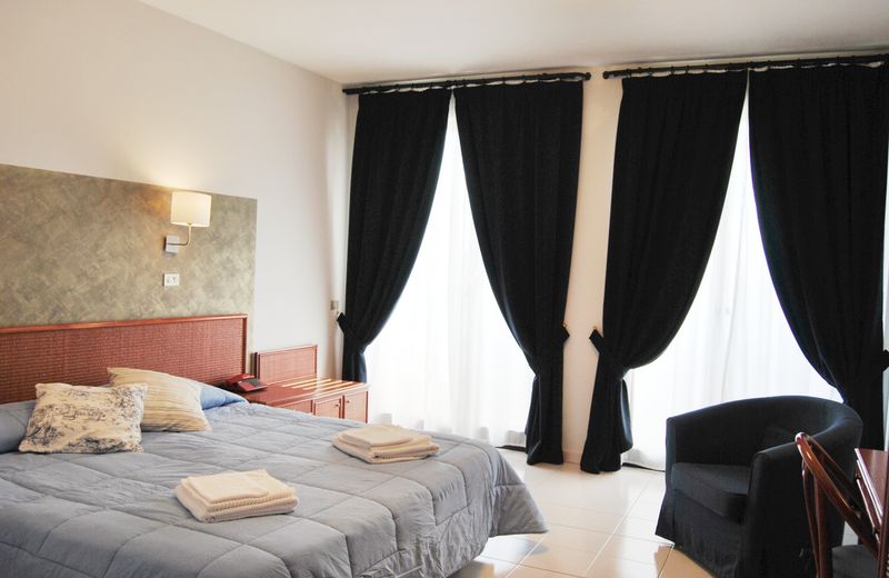 River Park Hotel