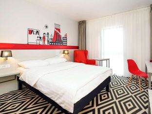 Hotel Image 1