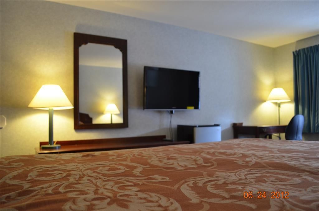 Surrey Inn Hotel Ashland