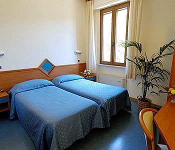 Hotel Moderno