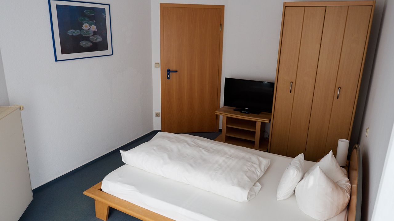 Rebengarten, Zum Nichtraucher-Hotel
