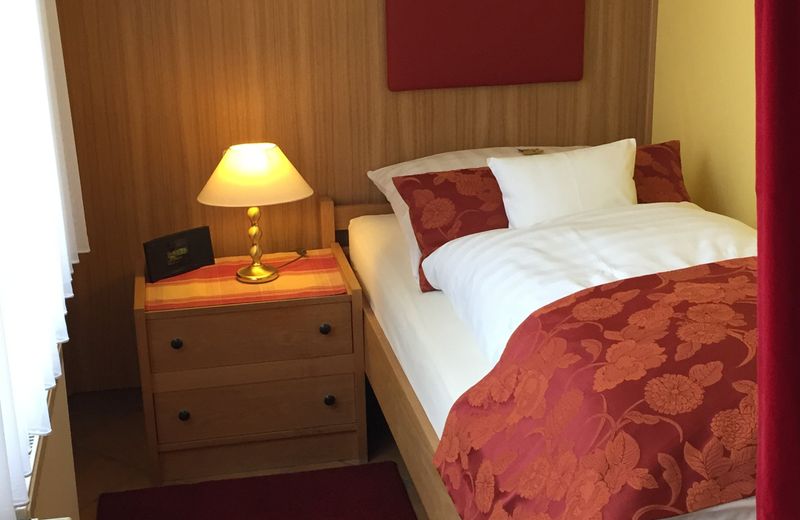 Thermen Hotel Pension Villa Holstein