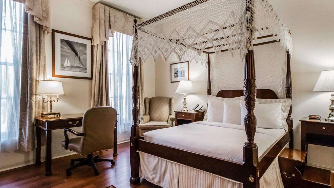 Admiral Fell Inn Baltimore Harbor, Ascend Hotel Collection