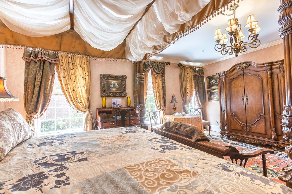 1840s Carrollton Inn