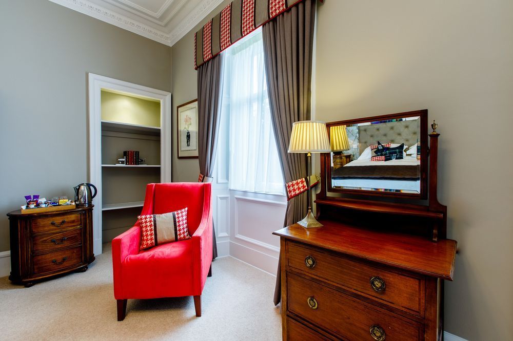 Tor-Na-Coille Hotel